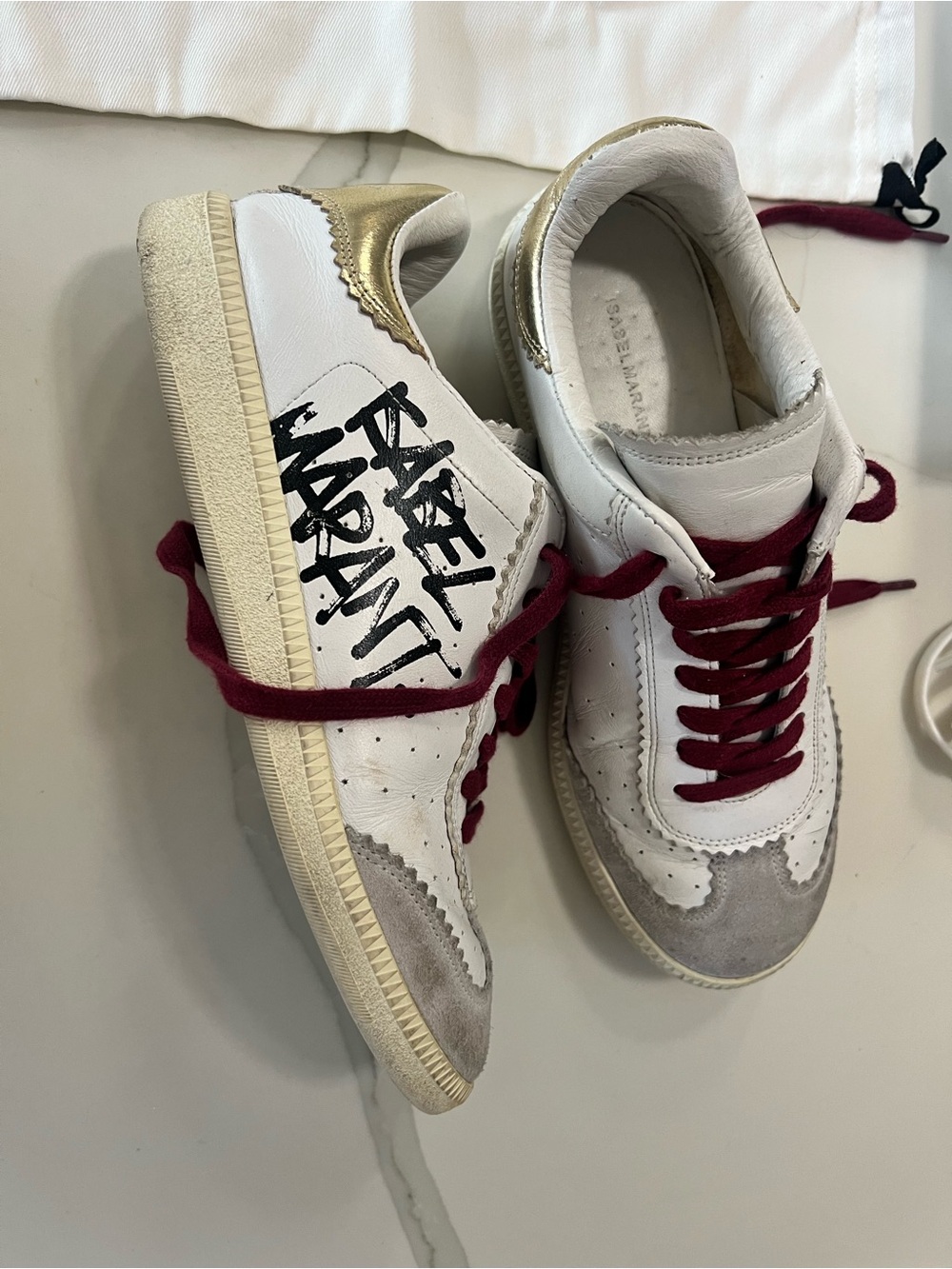 Isabel Marant graffiti -Detail White Leather Sneakers with Burgundy Laces